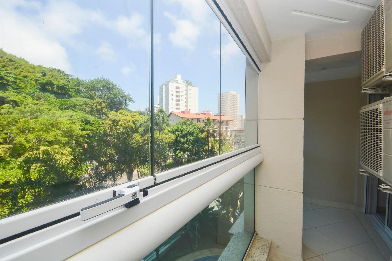Apto Com Garagem E Lavanderia Em Frente A Praia Guaruja Exterior photo